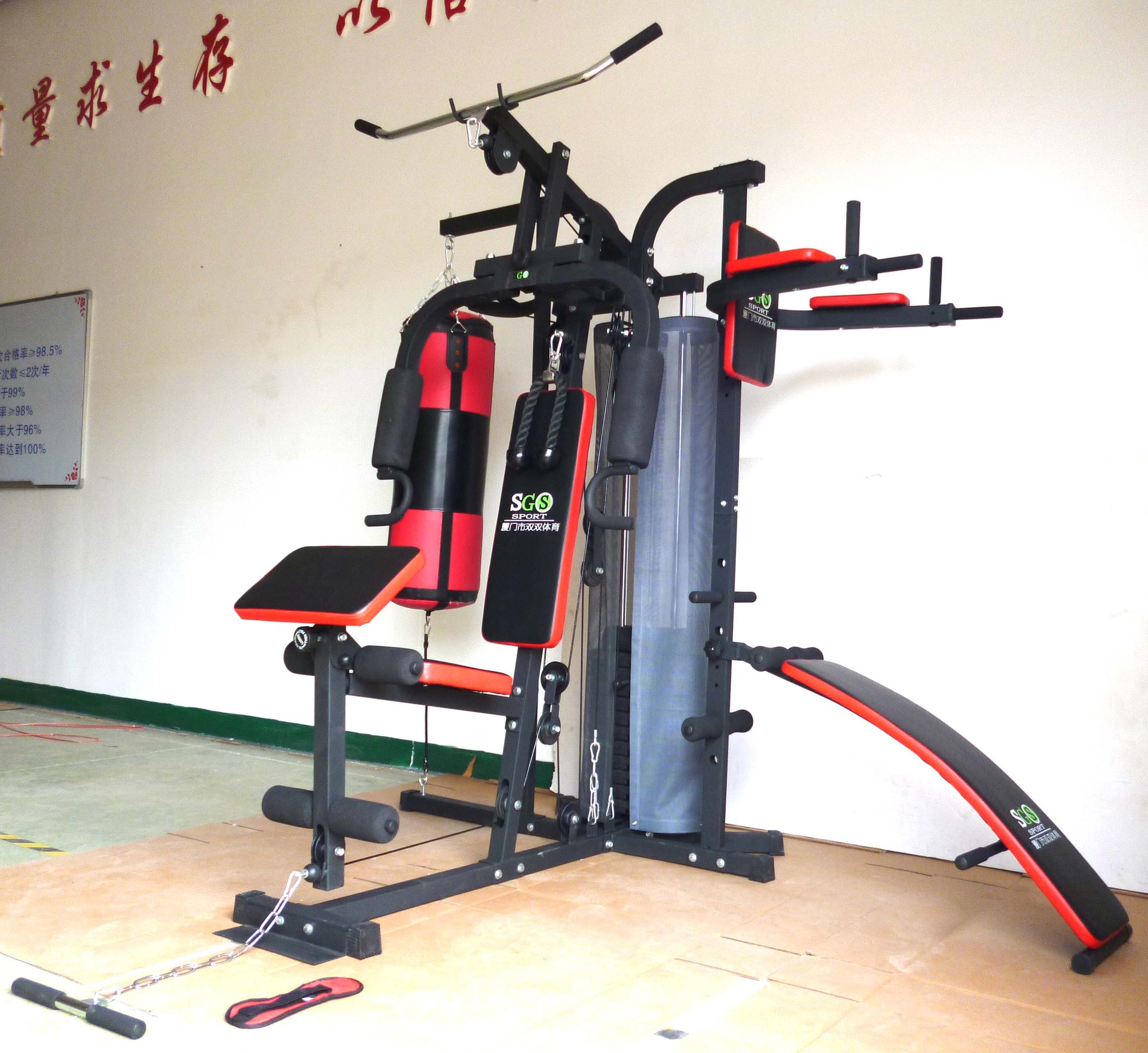 居家健身新风尚 B双双GM6790三人站综合训练器全解析
